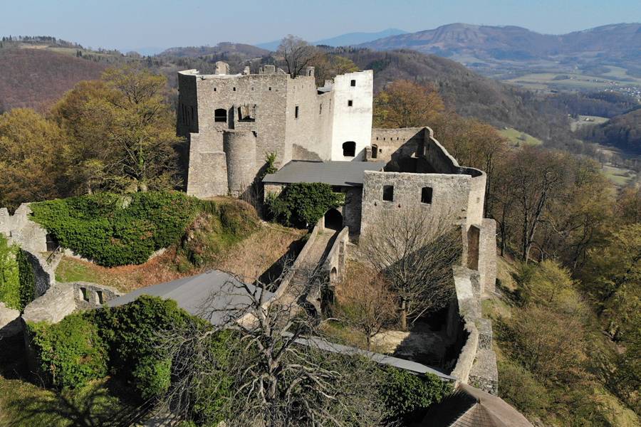 Hrad Hukvaldy
